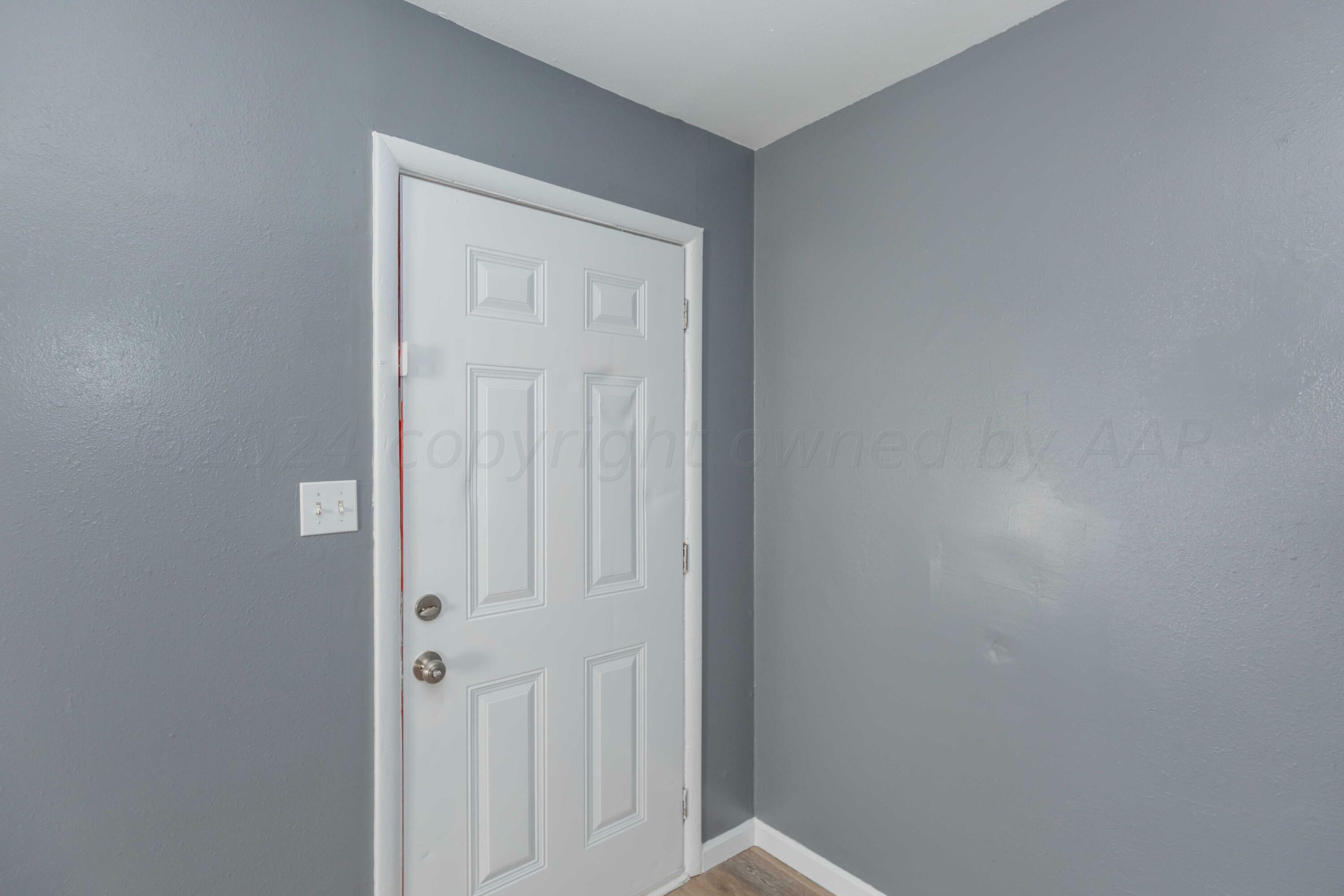 Property Photo:  408 S Florida Street  TX 79106 