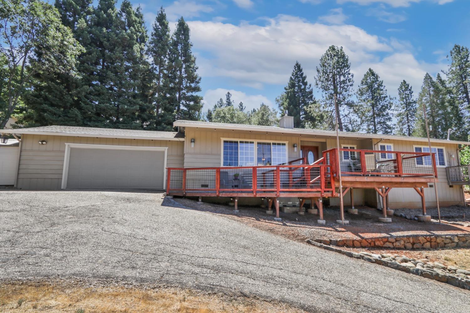 Property Photo: 16465 Norlene Way CA 95949