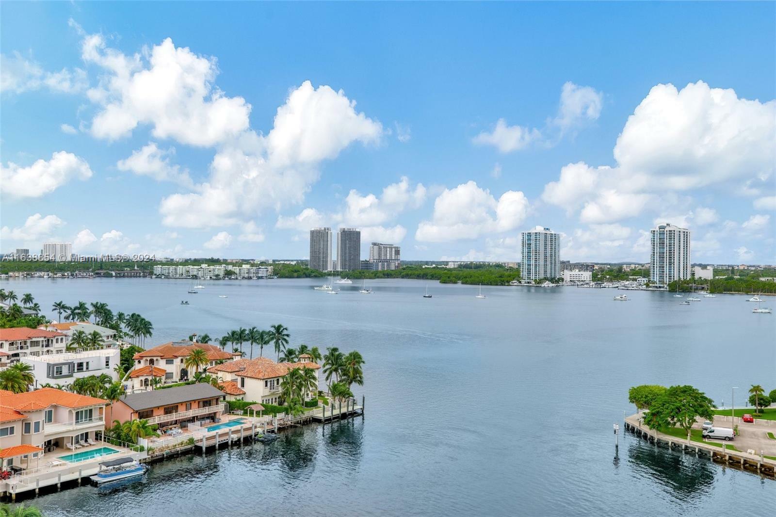 Property Photo:  1000 Island Blvd 1206  FL 33160 