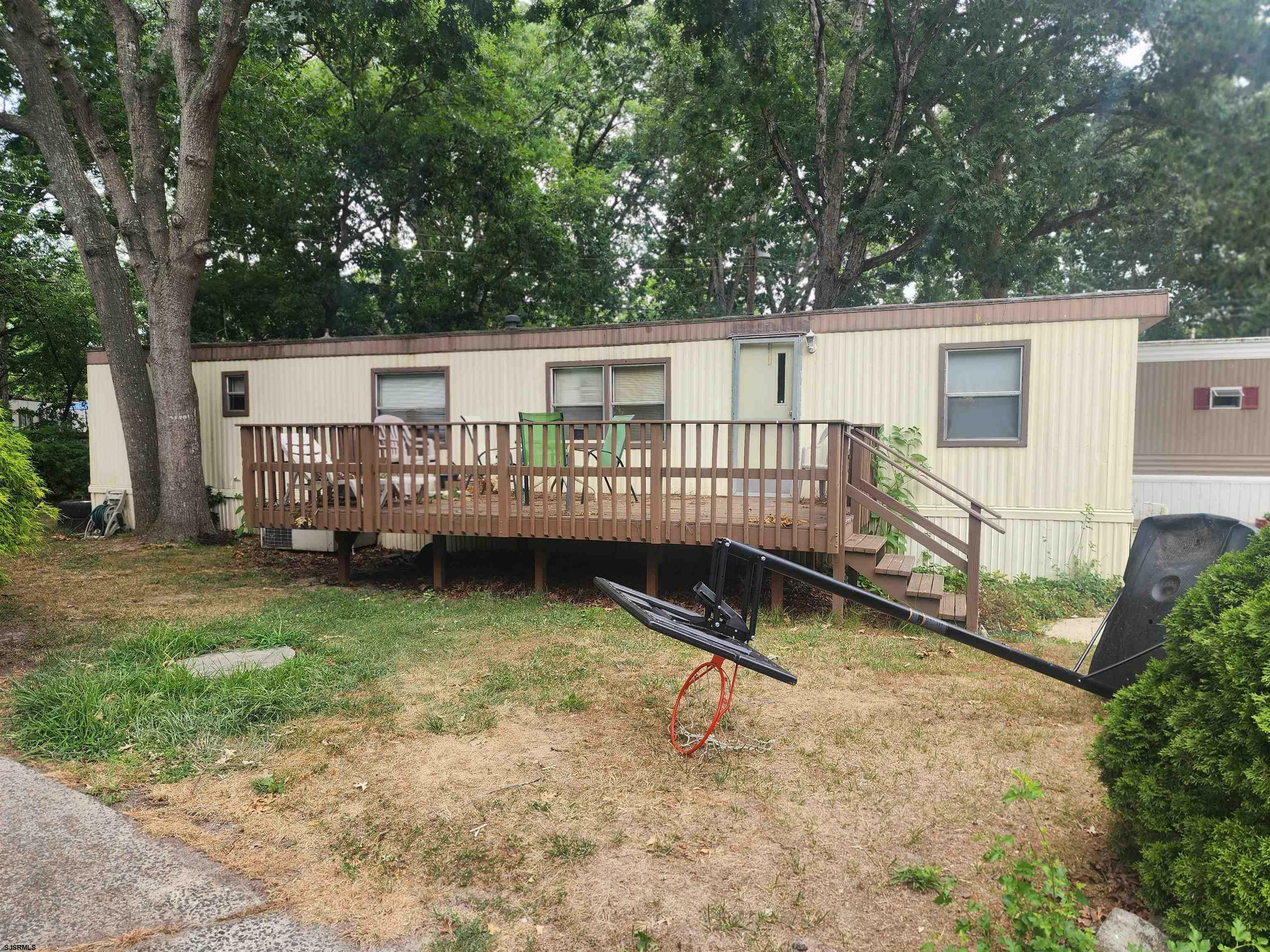 Property Photo:  2501 Tilton  Rd  NJ 08234 