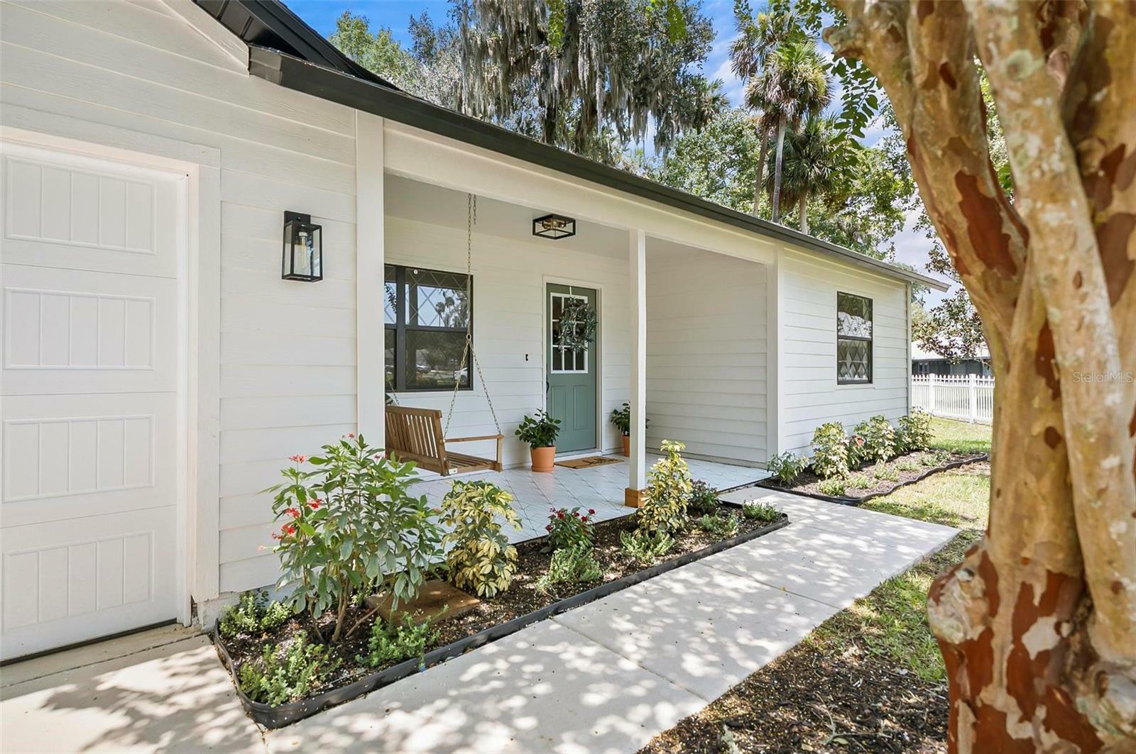 Property Photo: 30 Black Hawk FL 32137