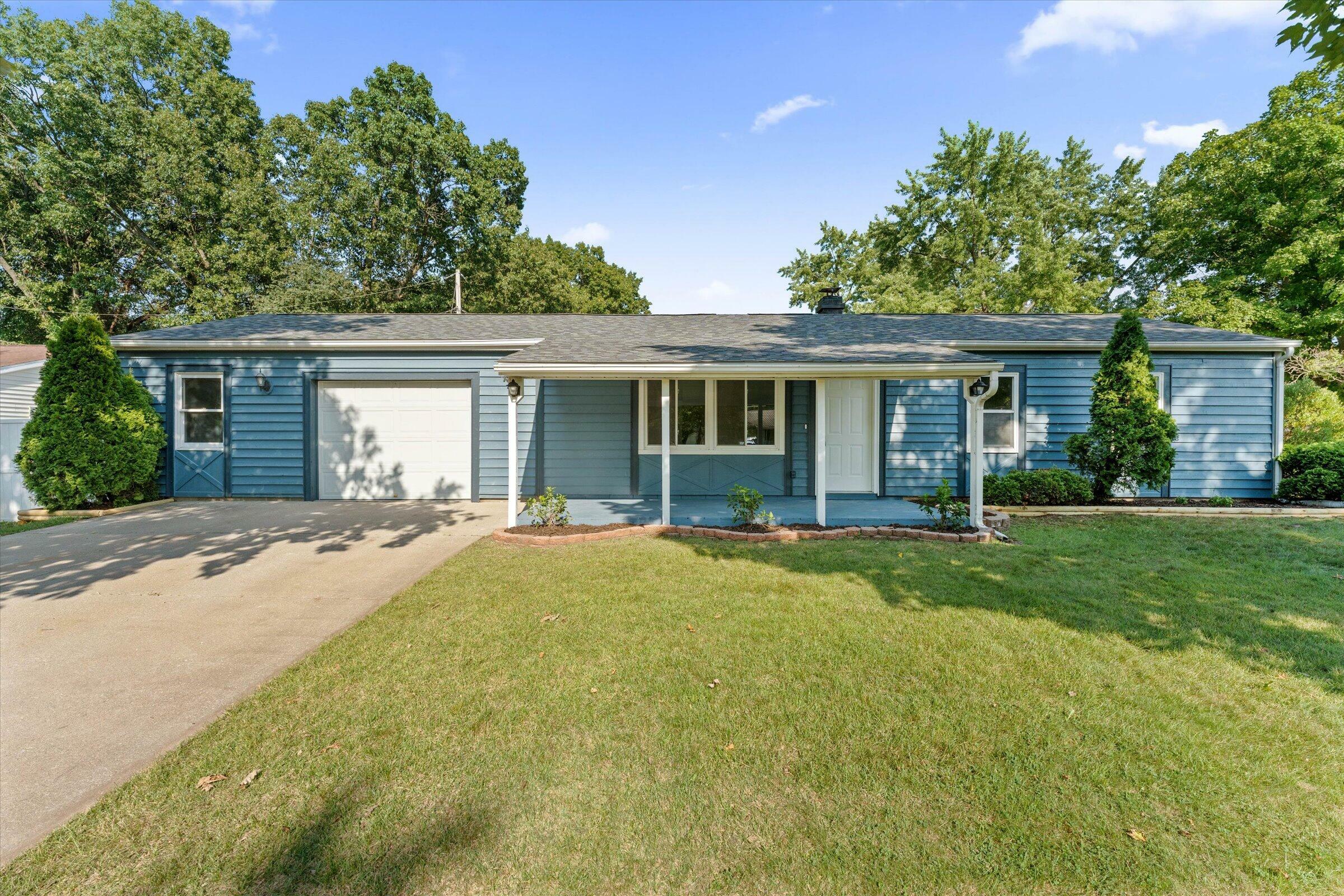 Property Photo: 1501 Northfield Drive MI 49120