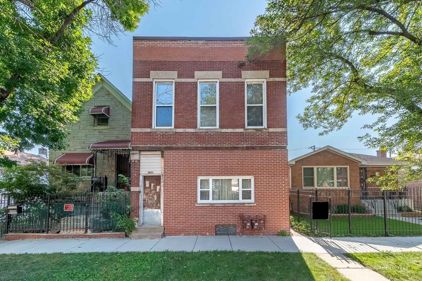 Property Photo:  3611 S Wood Street  IL 60609 