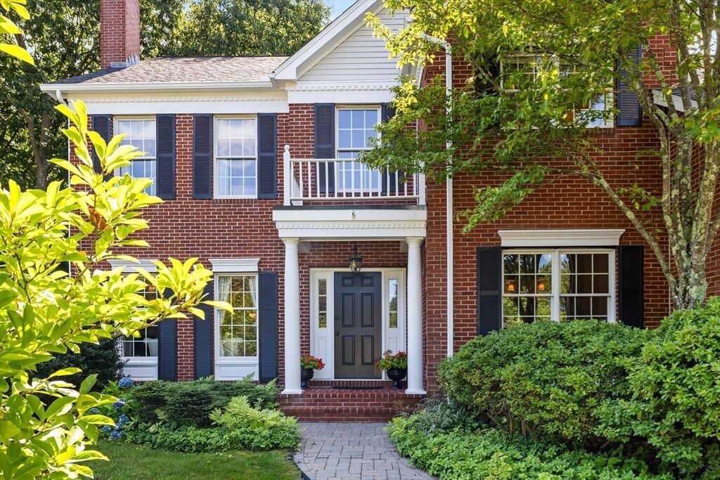 Property Photo:  7 Wild Rose Dr  MA 01845 