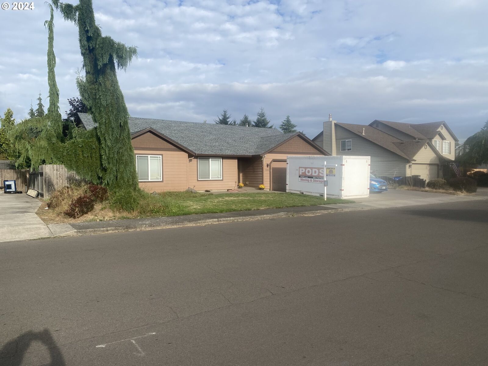 Property Photo:  10004 NE 142nd Ave  WA 98682 