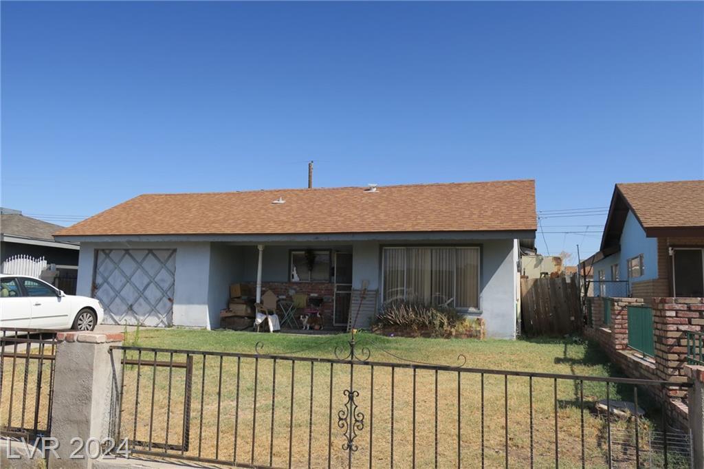 Property Photo: 3600 Broadway Avenue NV 89030