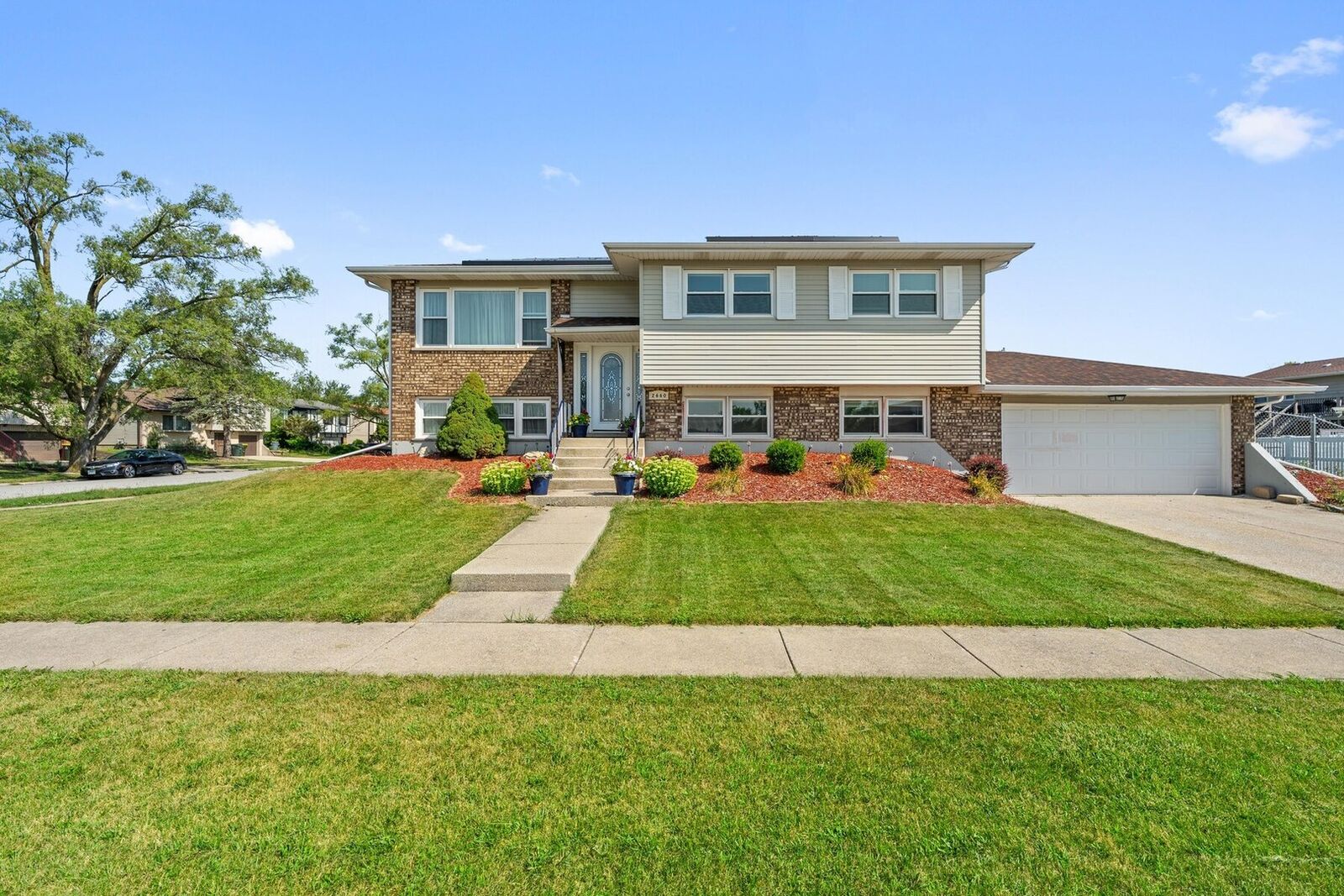Property Photo: 2660 201st Street IL 60411