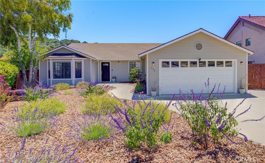 Property Photo:  775 Cardinal Court  CA 93420 