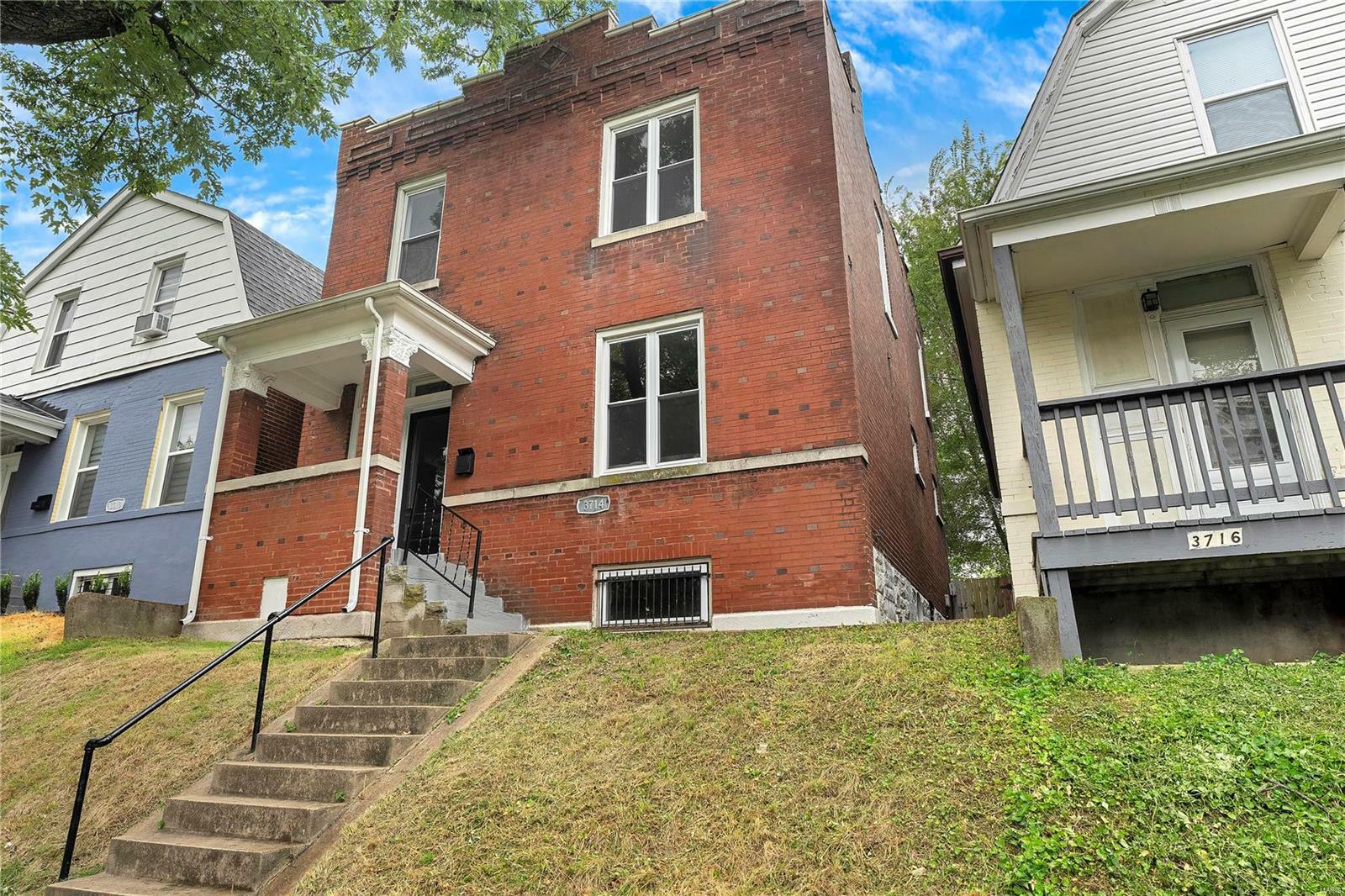 Property Photo:  3714 Meramec Street  MO 63116 