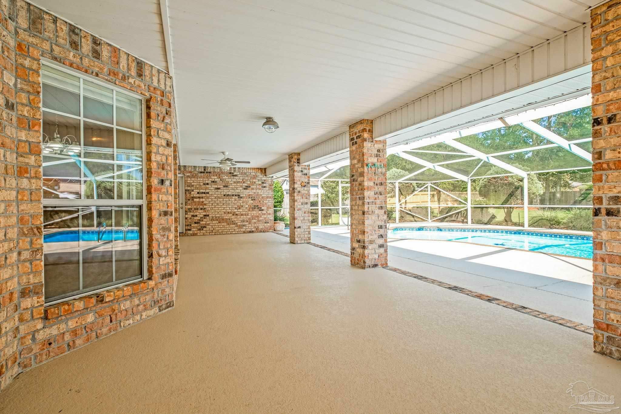 Property Photo:  4942 Pineview Ridge Dr  FL 32571 