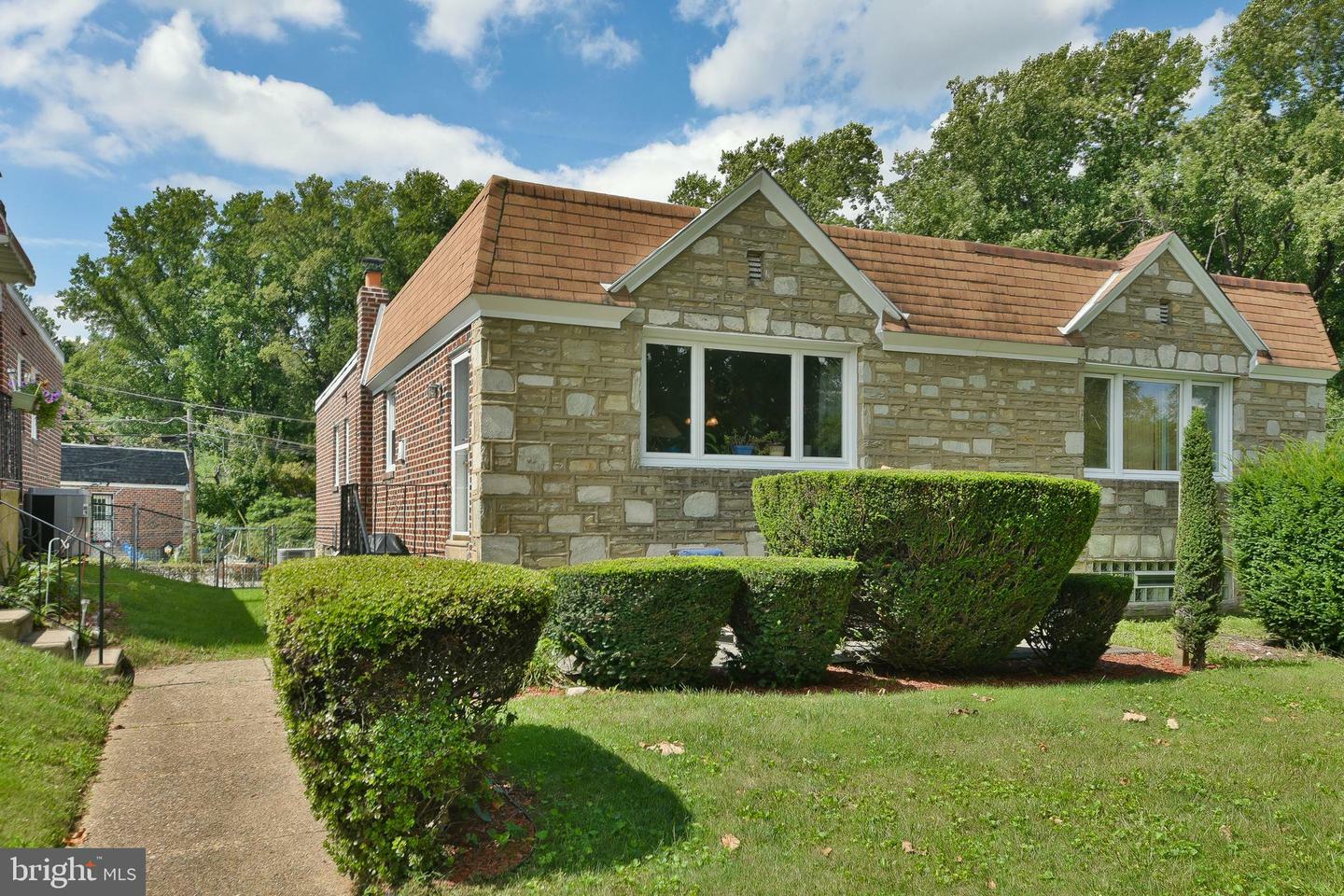 Property Photo:  8742 Frontenac Street  PA 19152 