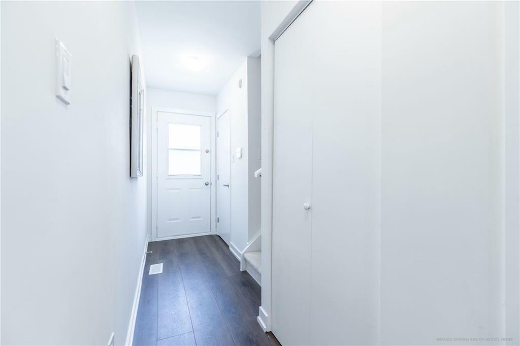 Property Photo:  1444 Upper Ottawa Street 19  ON L8W 1N3 