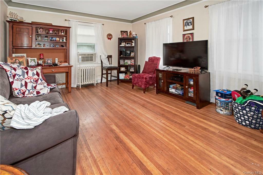 Property Photo:  54 S Lawn Avenue  NY 10523 