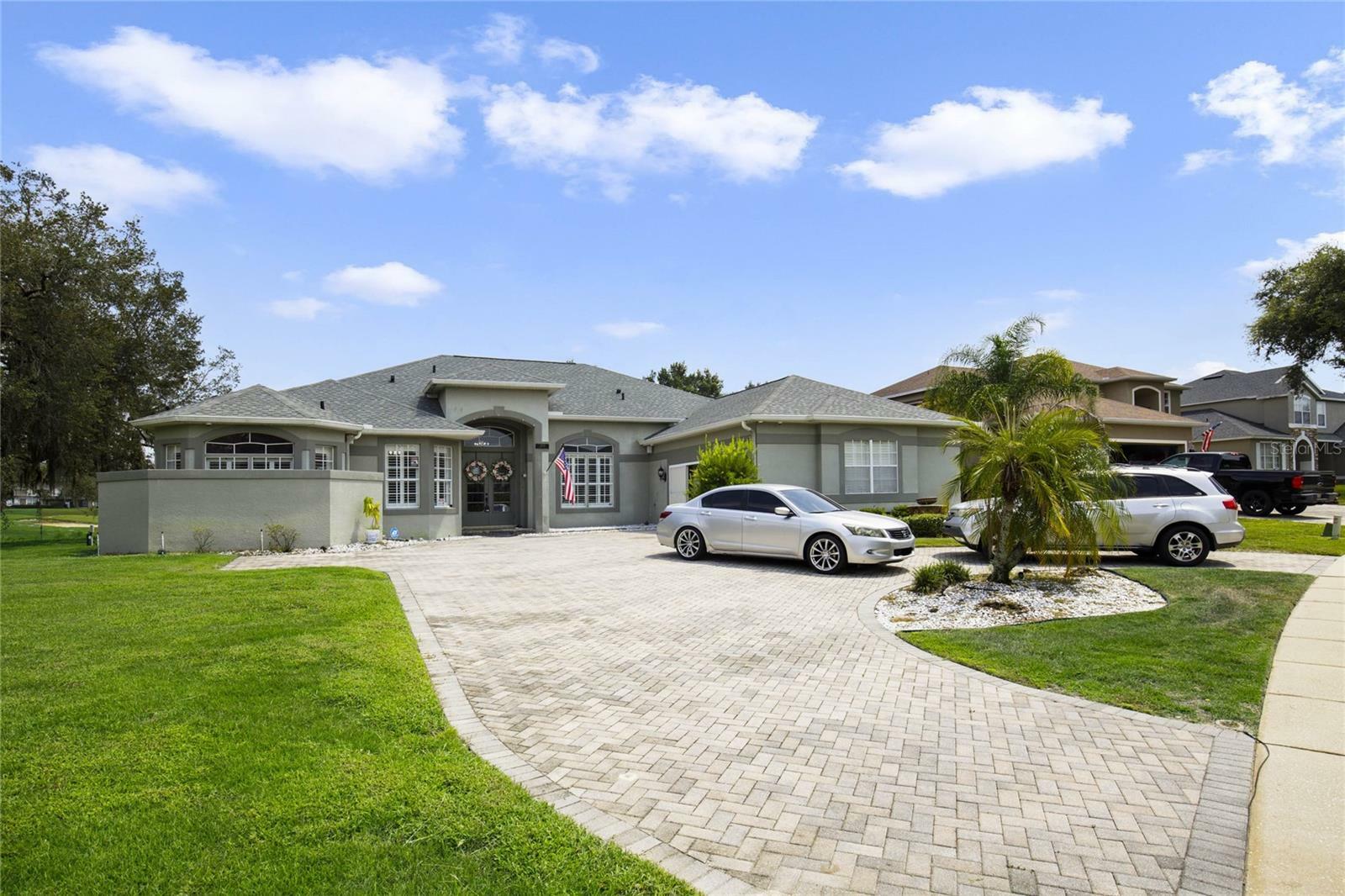 Property Photo:  24101 Rialto Way  FL 32776 