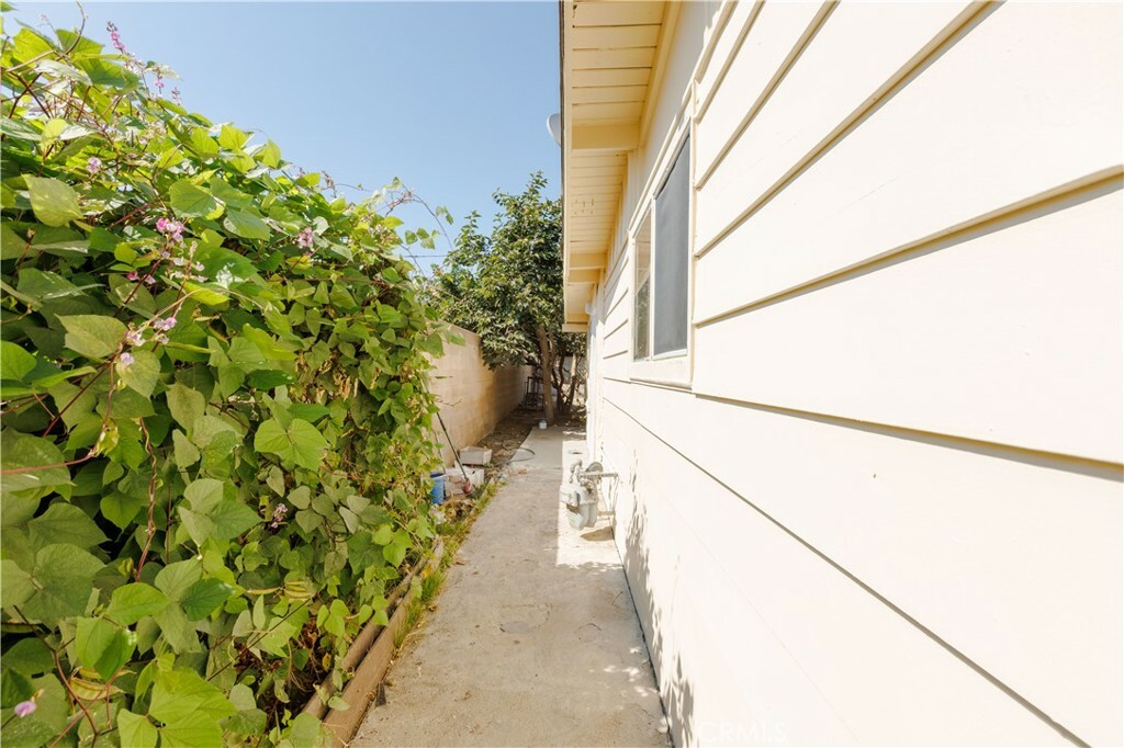 Property Photo:  9581 Canton Avenue  CA 92804 