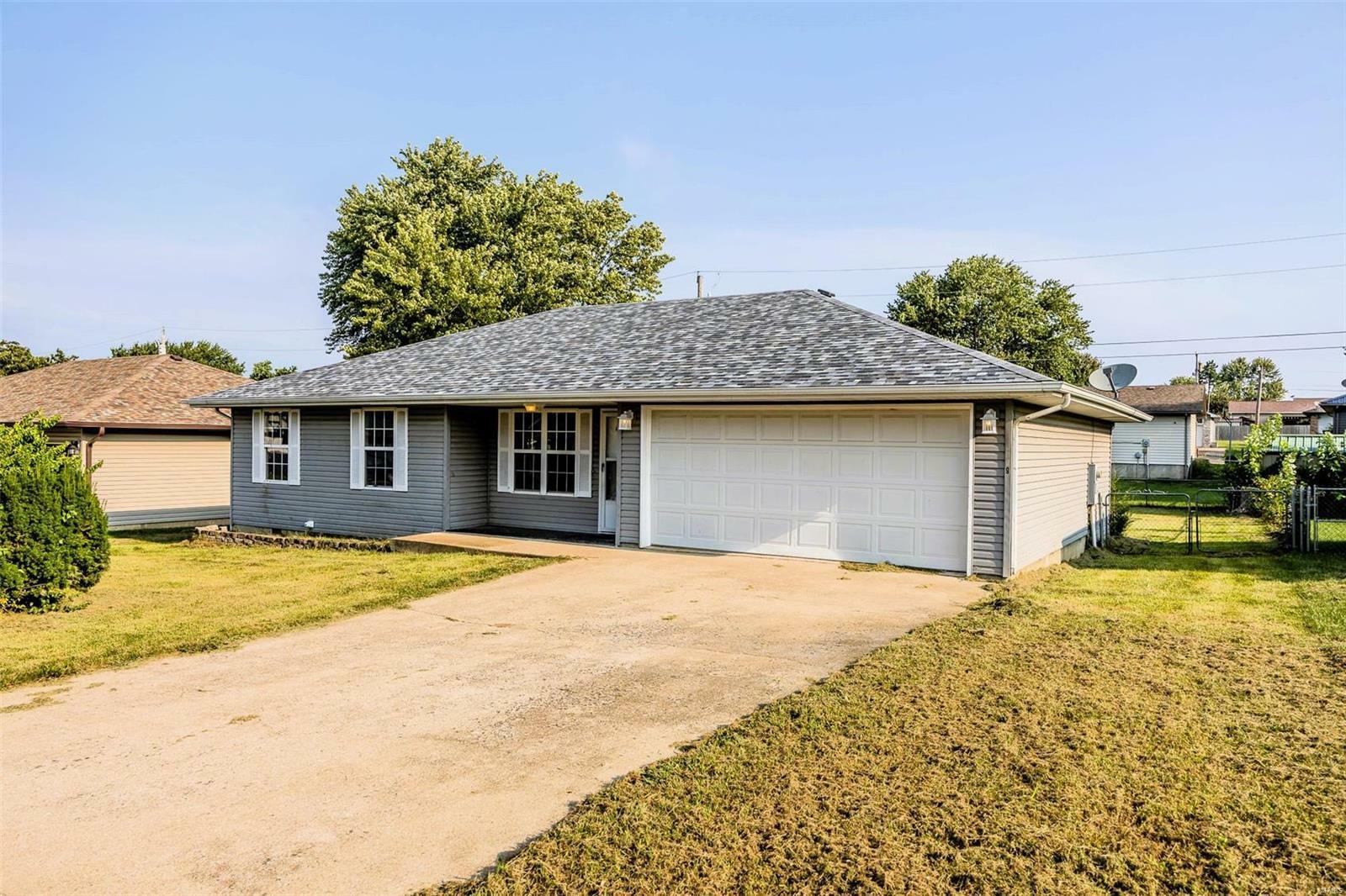 Property Photo:  1129 Lacy Drive  MO 65536 