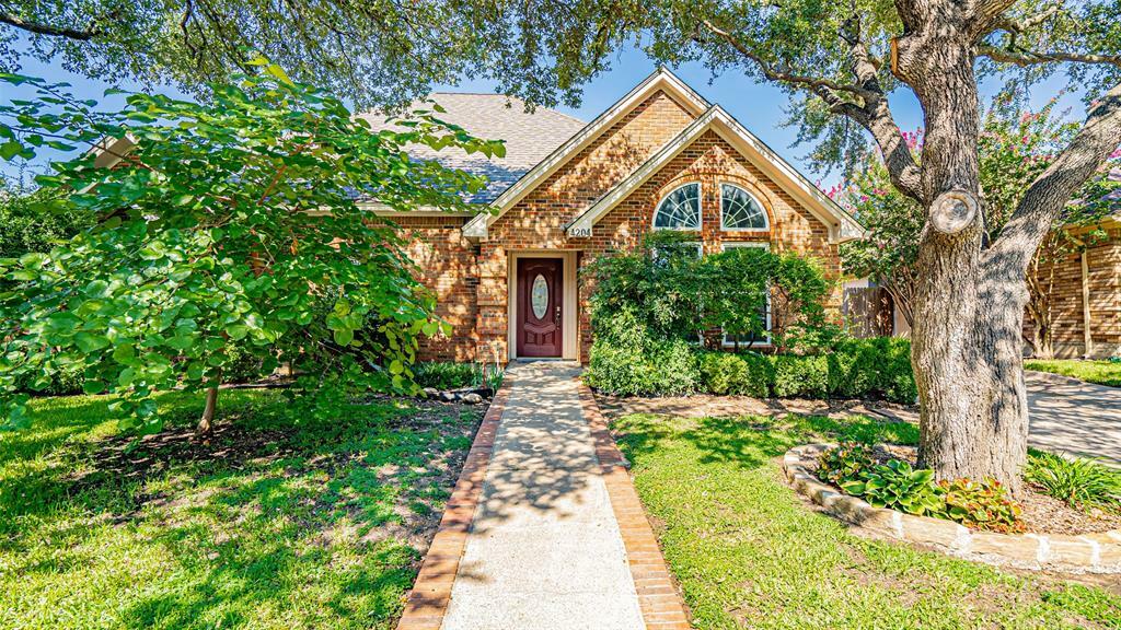 4204 Oak Springs Drive  Arlington TX 76016 photo