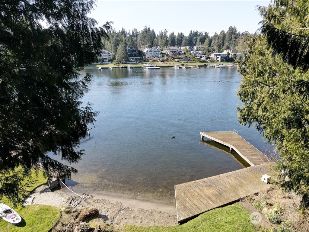 Property Photo:  3267 Hunts Point Road  WA 98004 