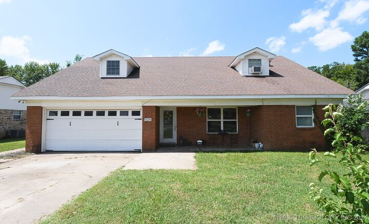504 Juniper Lane  Muldrow OK 74948 photo