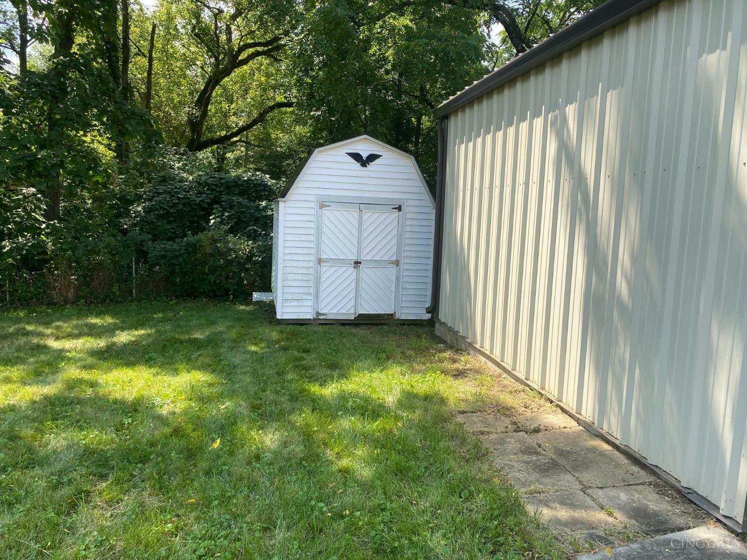 Property Photo:  2481 Merriway Lane  OH 45231 