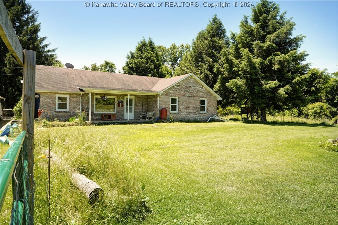 Property Photo:  1154 Mount Etna Ridge Road  WV 25159 