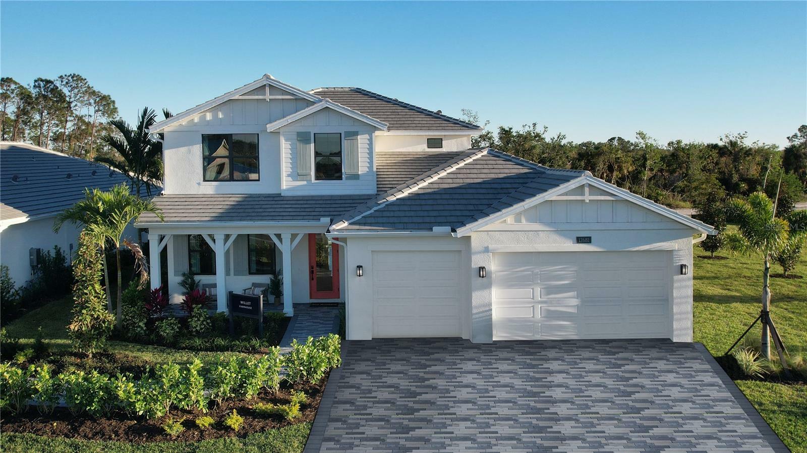 Property Photo: 12681 Pinnacle Lane FL 34293