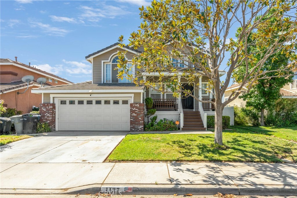 Property Photo:  1137 Autumnwood Lane  CA 92571 