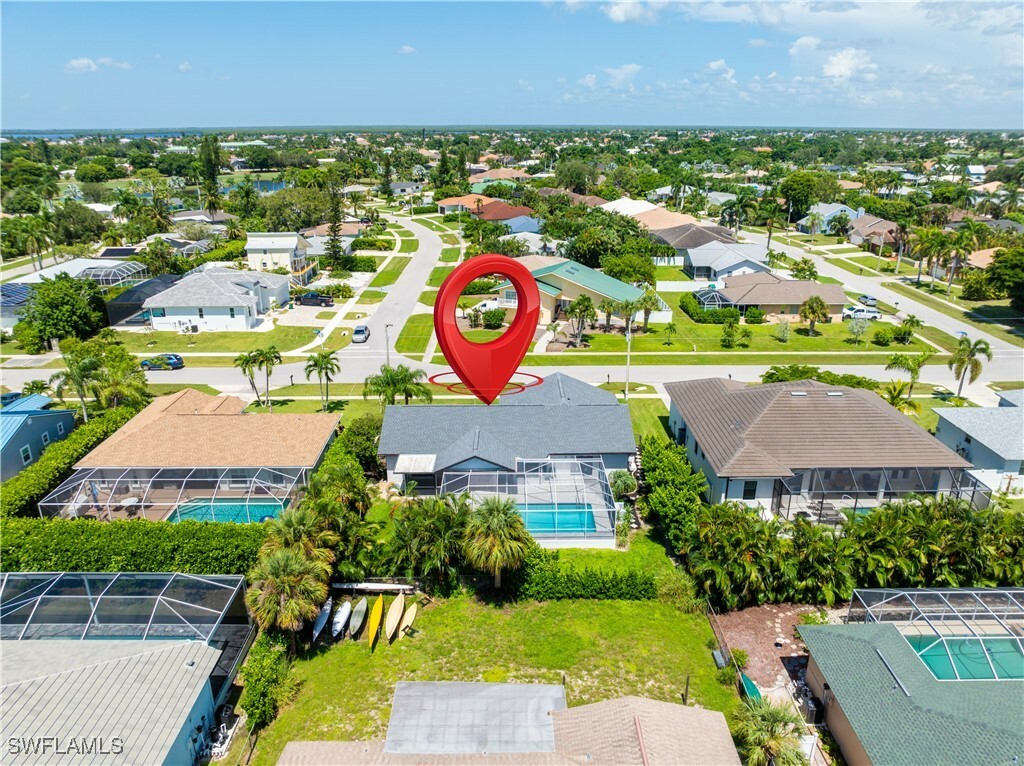 Property Photo:  236 Bermuda Road  FL 34145 