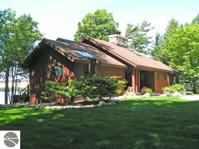 Property Photo: 8253 W Day Forest Road MI 49630