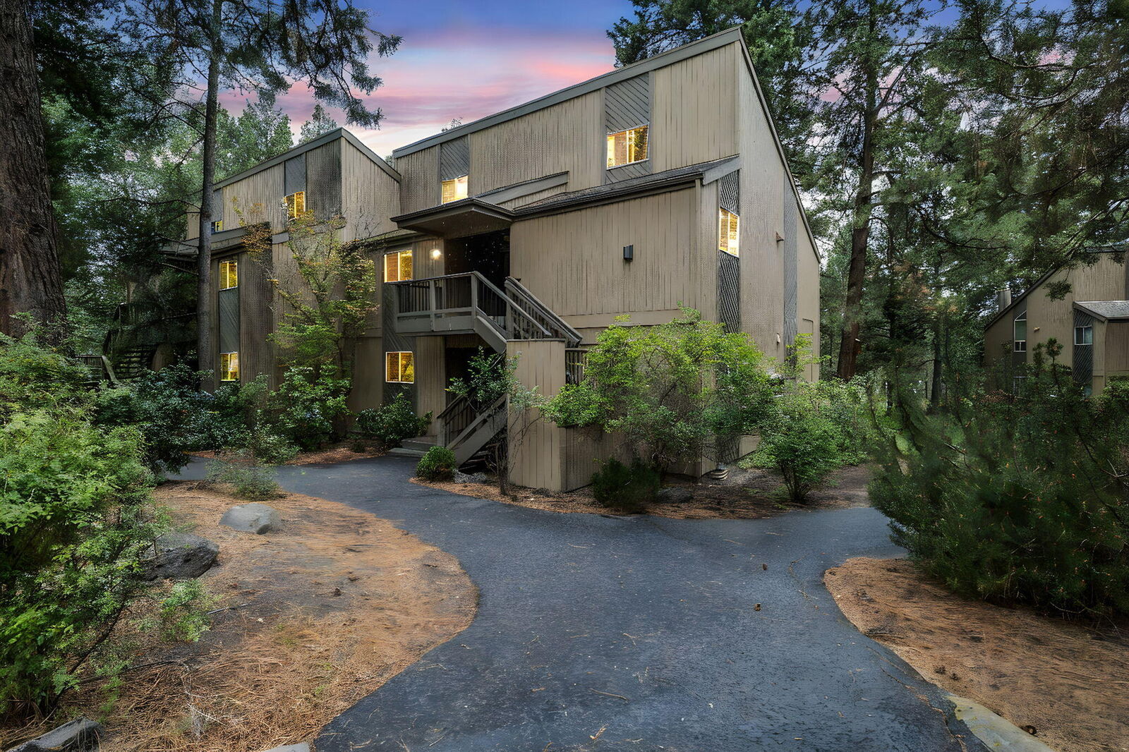 Property Photo: 19717 SW Mount Bachelor Drive Unit 131 OR 97702