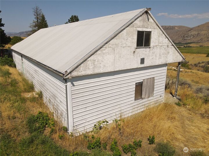 Property Photo:  12 B  Yarnell  WA 98855 