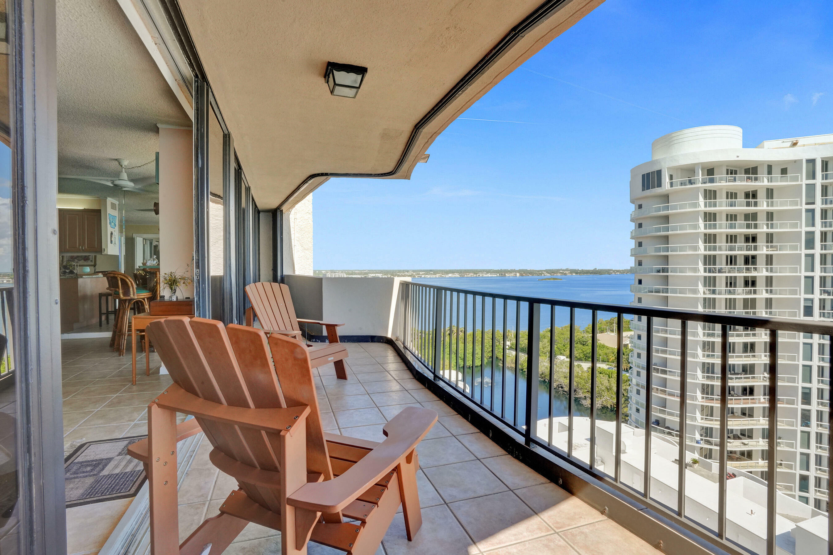 Property Photo:  4200 N Ocean Drive 1-1806  FL 33404 