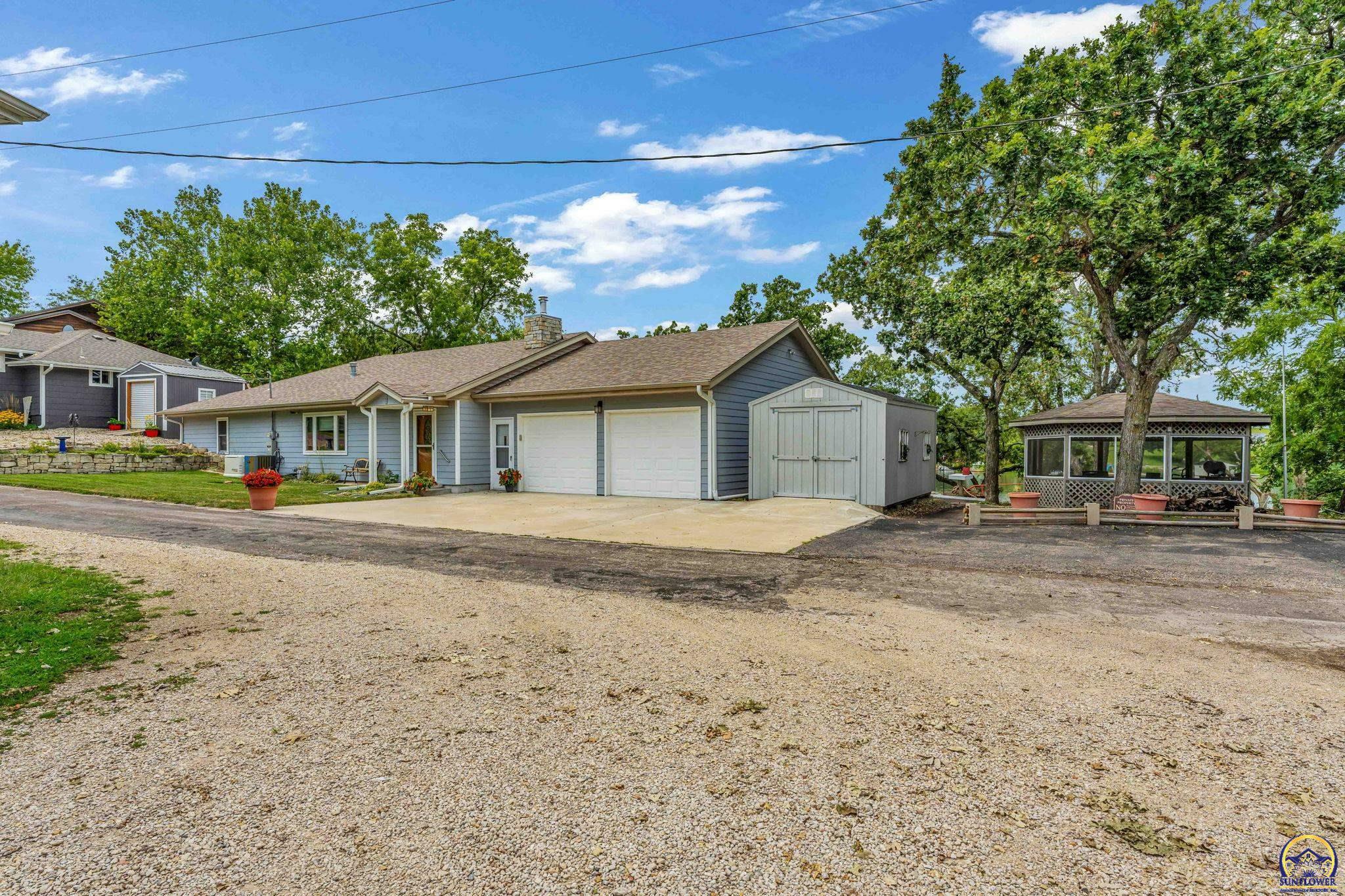 262 Ponderosa Pt  Alma KS 66401 photo