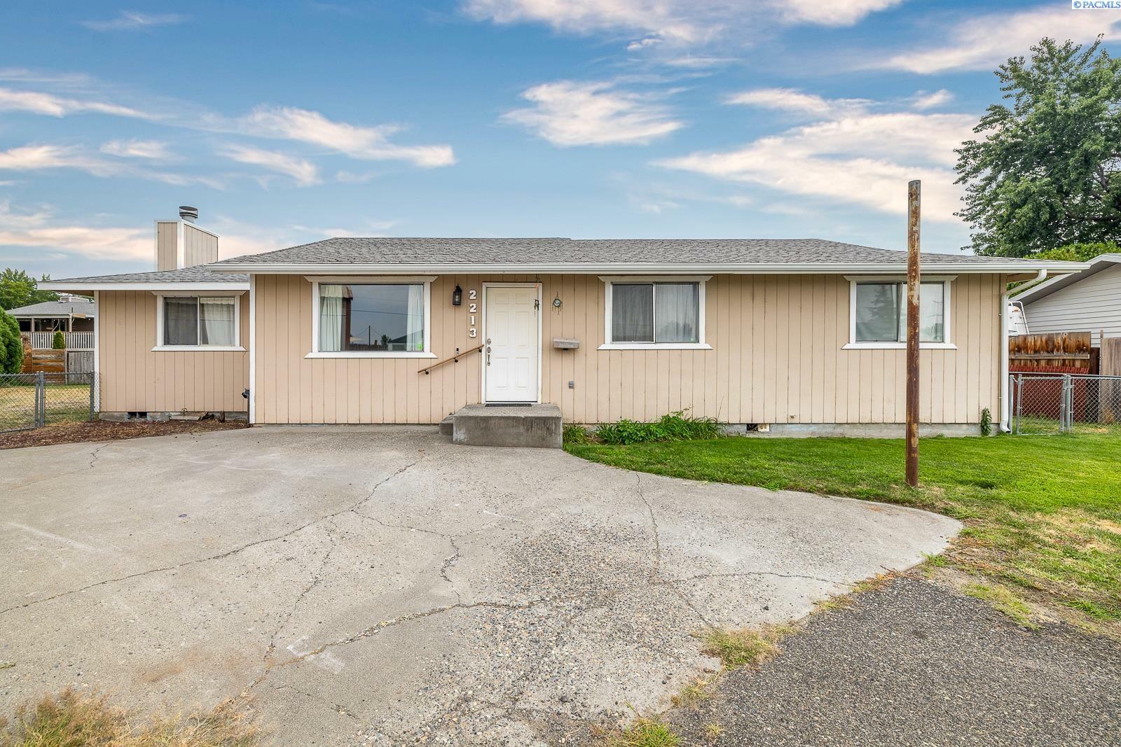 Property Photo:  2213 Road 35  WA 99301 