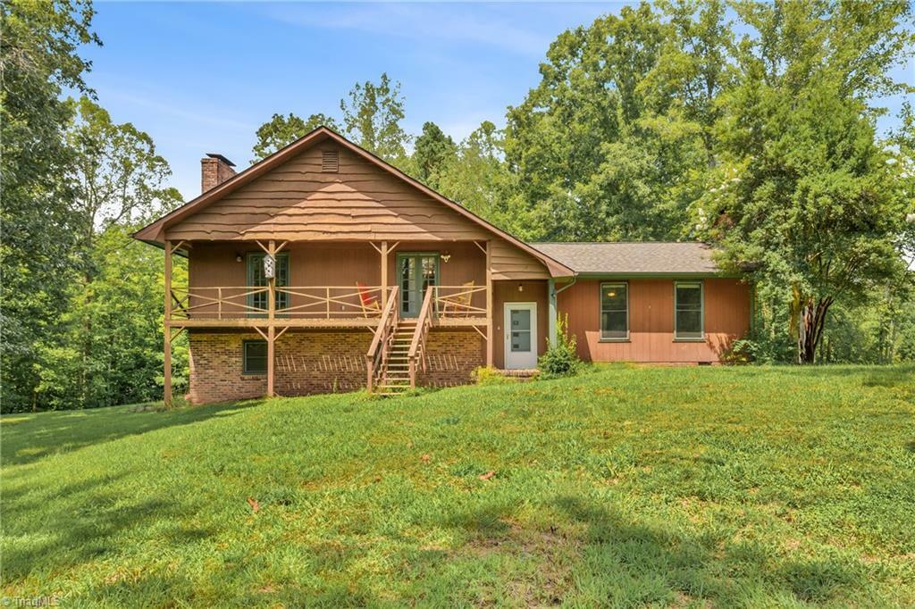 Property Photo:  203 Millbrook Lane  NC 27052 