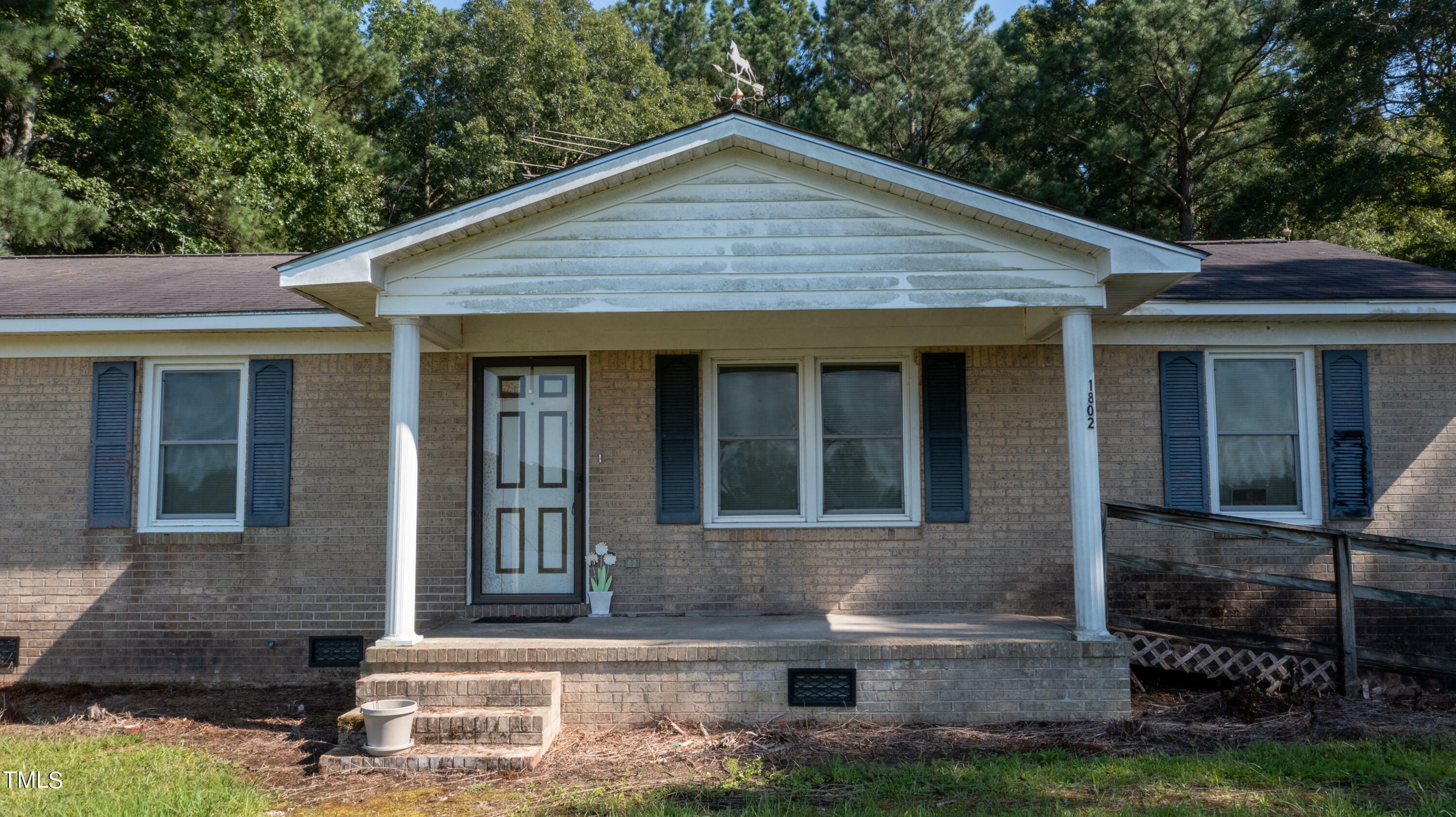 Property Photo:  1802 Willis Hare Road  NC 27862 