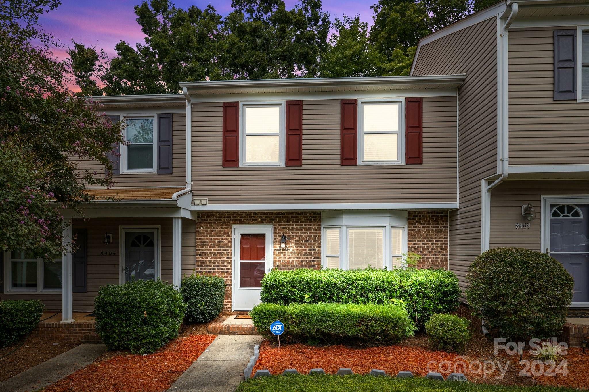 8407 Rust Wood Place  Charlotte NC 28227 photo