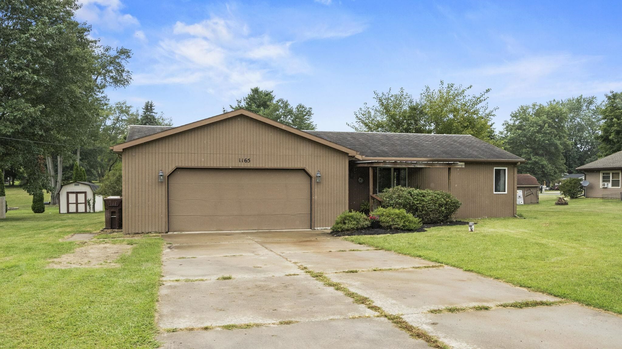 Property Photo: 1165 N 170 W IN 46703