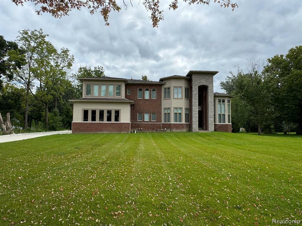 Property Photo: 1937 Muer Drive MI 48084 1511