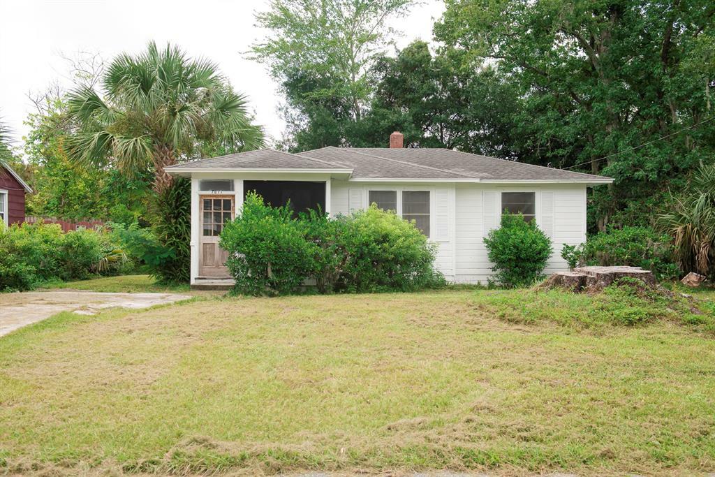 Property Photo:  7611 Tarleton Road  FL 32208 