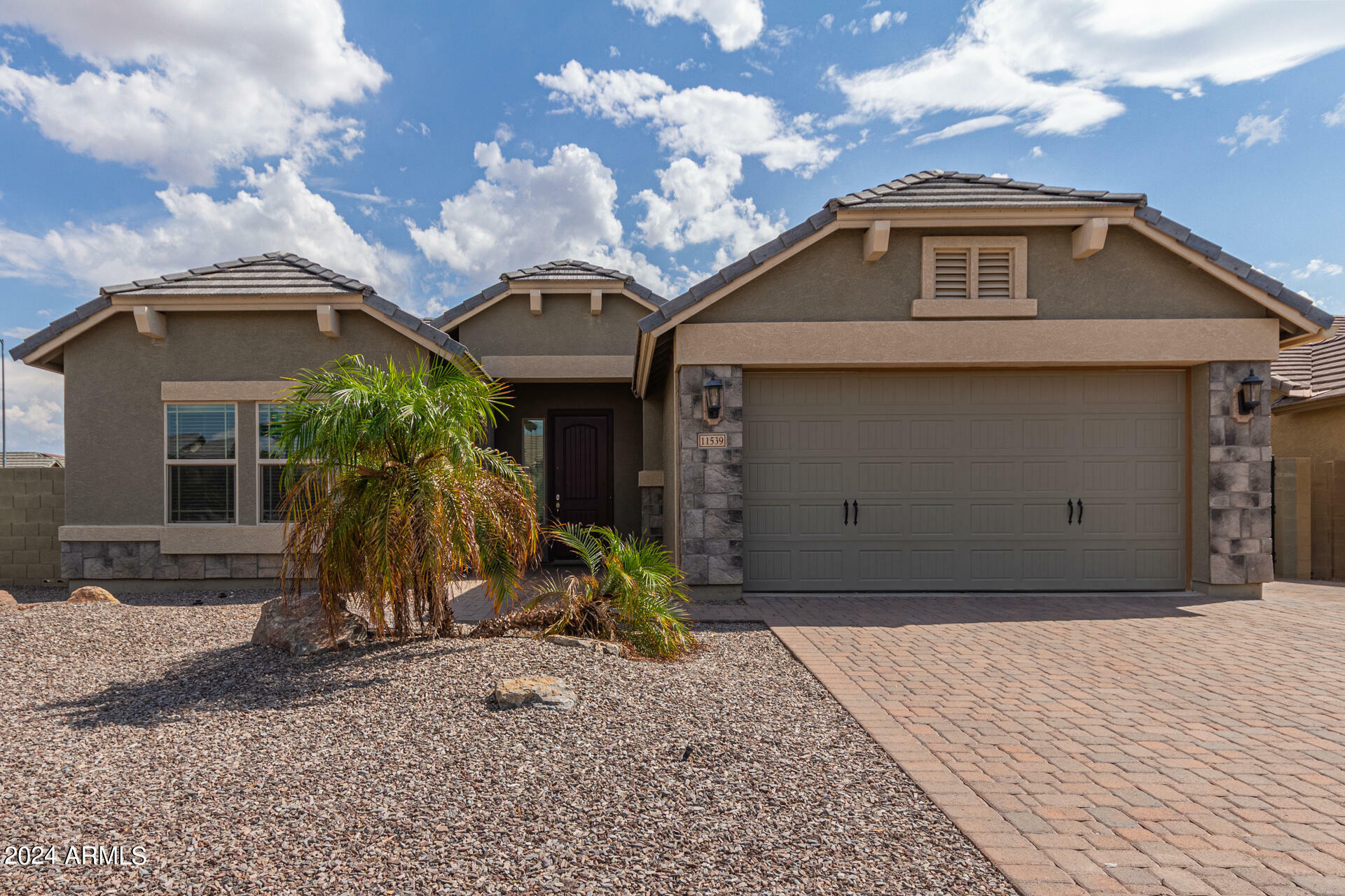 Property Photo:  11539 E Shanley Avenue  AZ 85212 