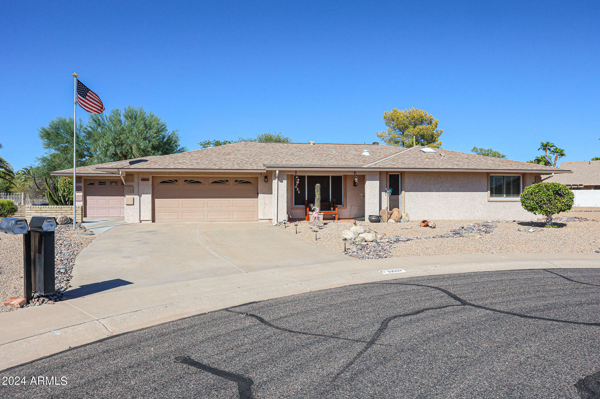 Property Photo:  19019 N Palo Verde Drive  AZ 85373 