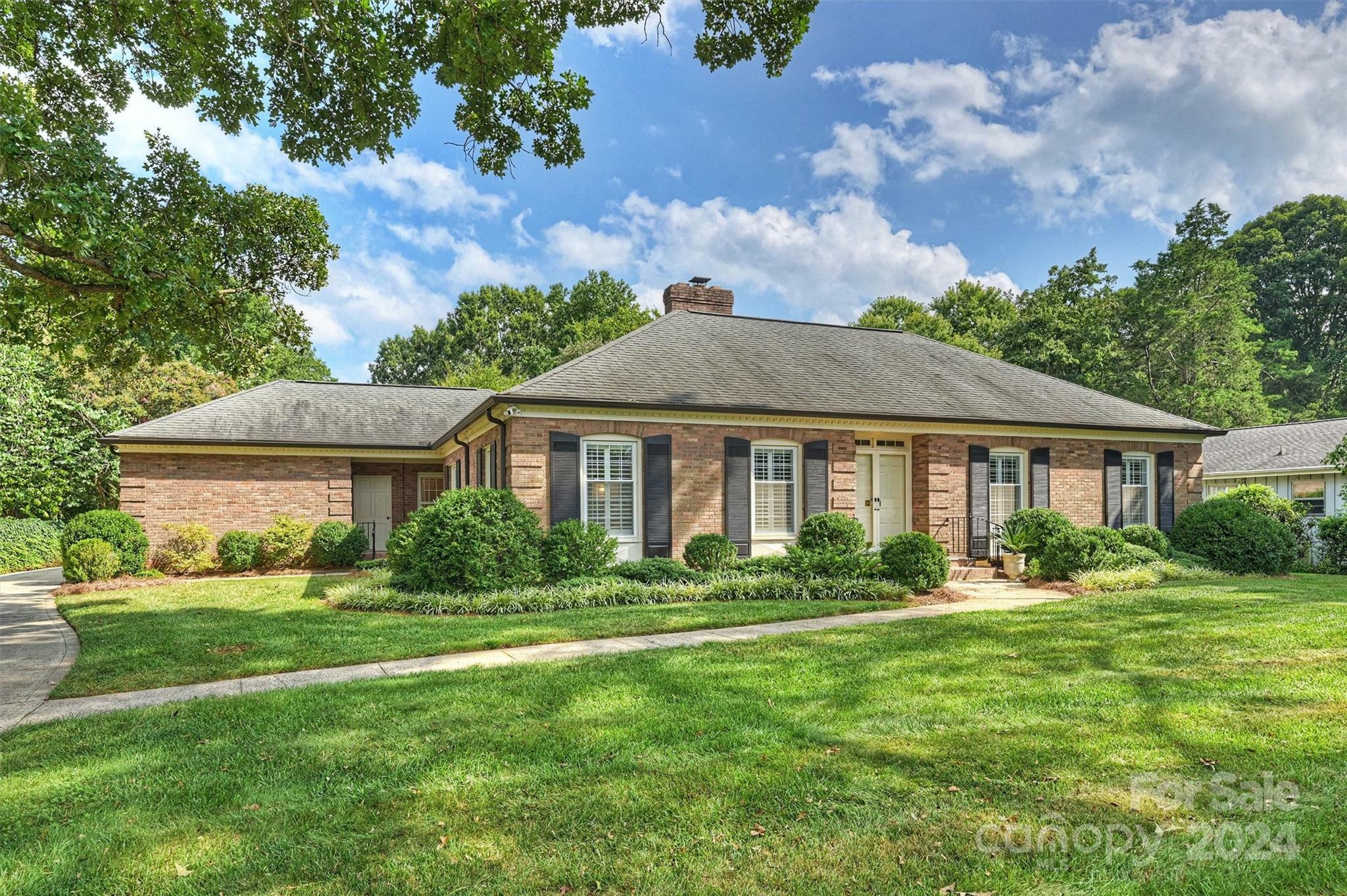 Property Photo:  239 Lansdowne Road  NC 28270 