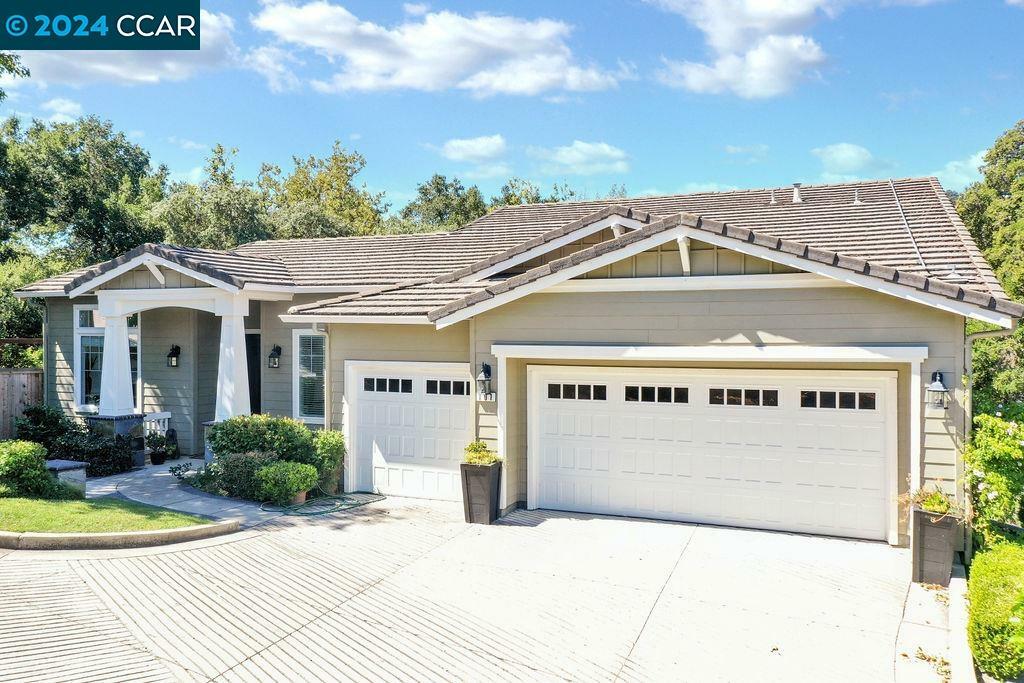 Property Photo:  101 Creekside Lane  CA 94553 