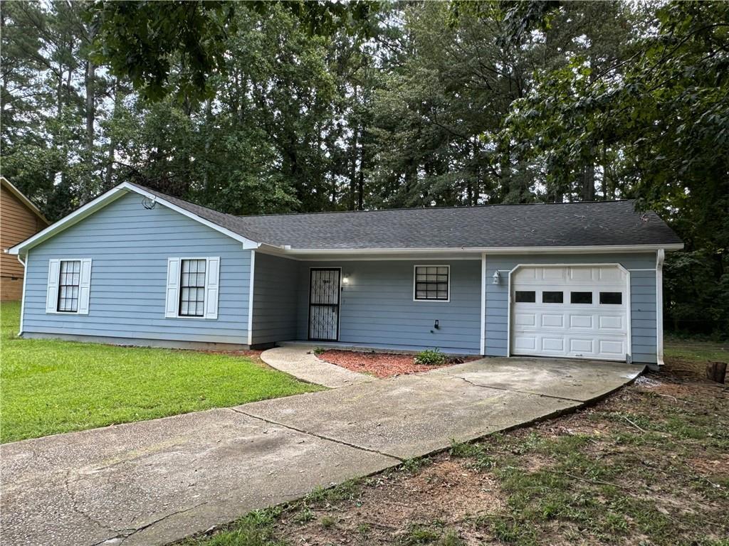 Property Photo: 7240 Angie Court GA 30296