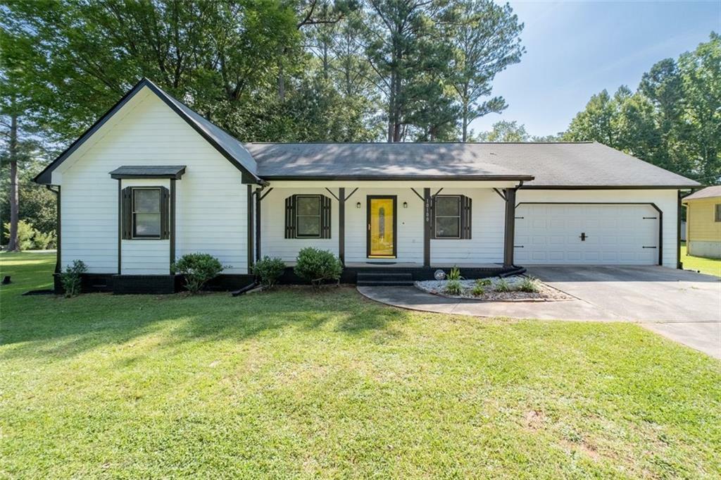 Property Photo:  10100 Clearview Drive NW  GA 30014 