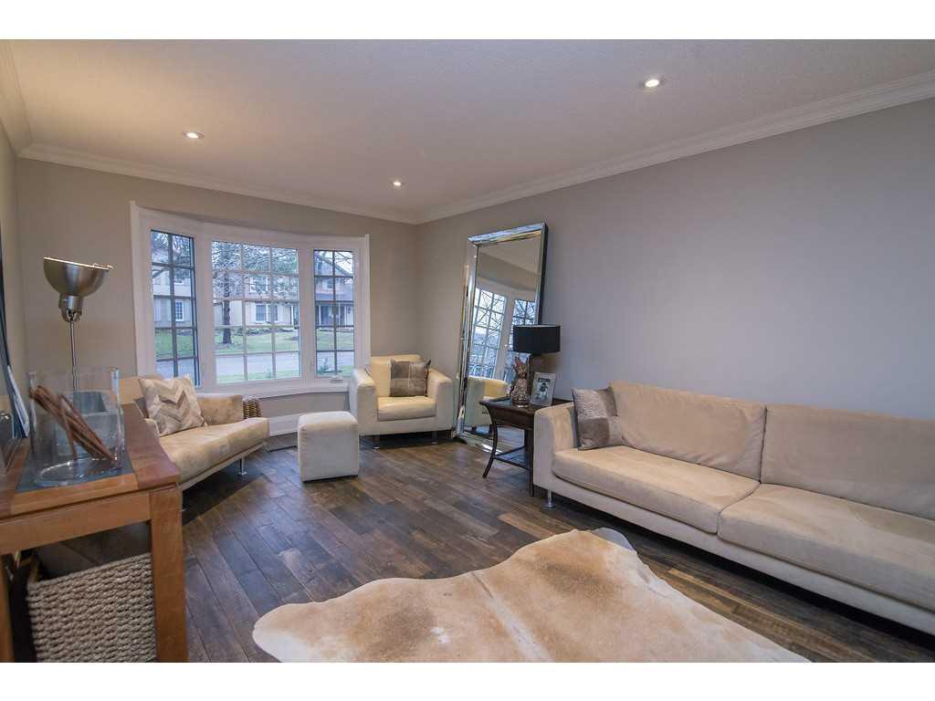 Property Photo: 443 Cottingham Crescent ON L9G 3V5