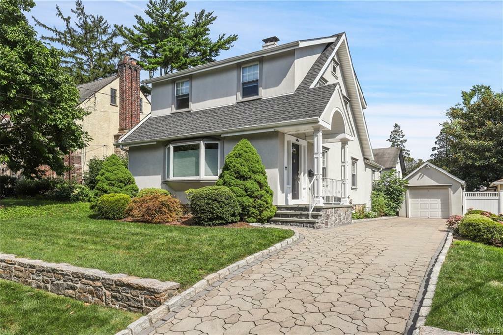 Property Photo:  119 Crestwood Avenue  NY 10707 