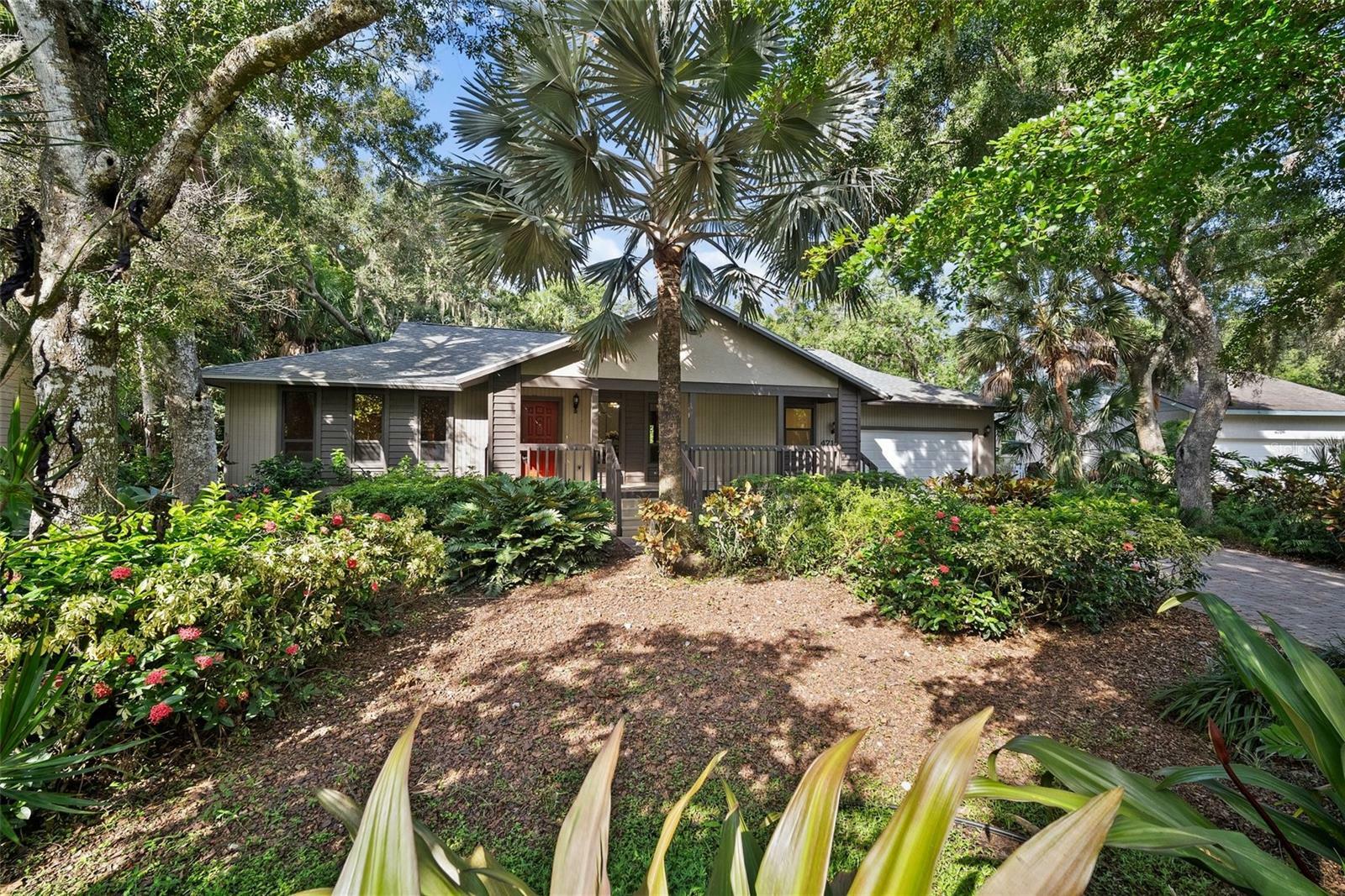 Property Photo:  4710 Maid Marian Lane  FL 34232 