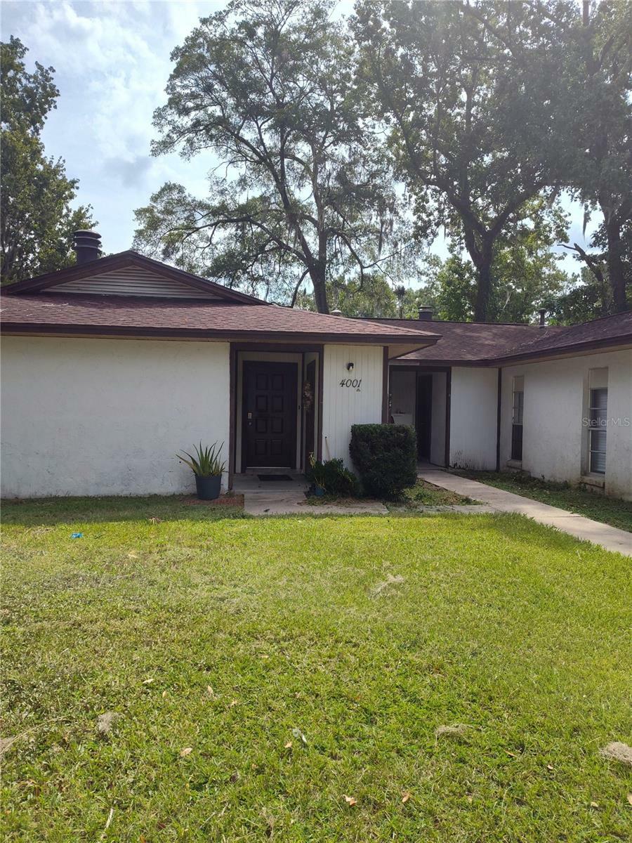 Property Photo:  4001 SE 22nd Avenue A  FL 34480 